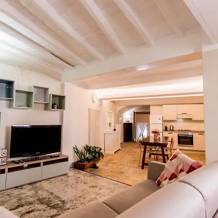 Apartment In Centro Via Porta Fuga