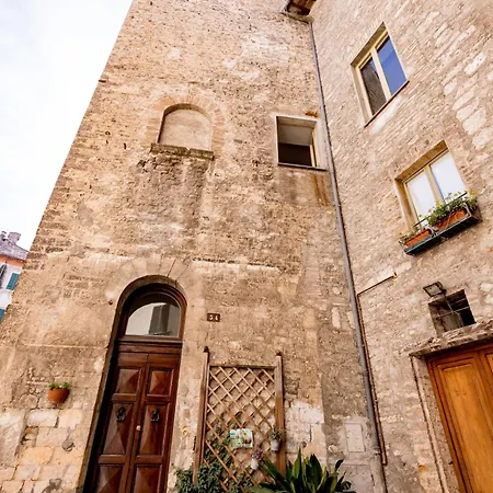 In Centro Via Porta Fuga * Spoleto